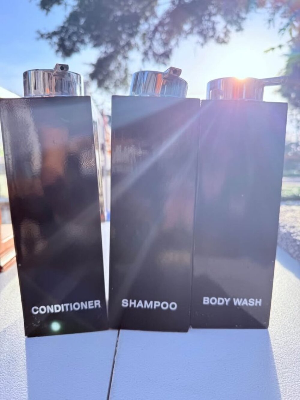 Shampoo / conditioner / body wash pumps heavy ain’t chipping on the inside